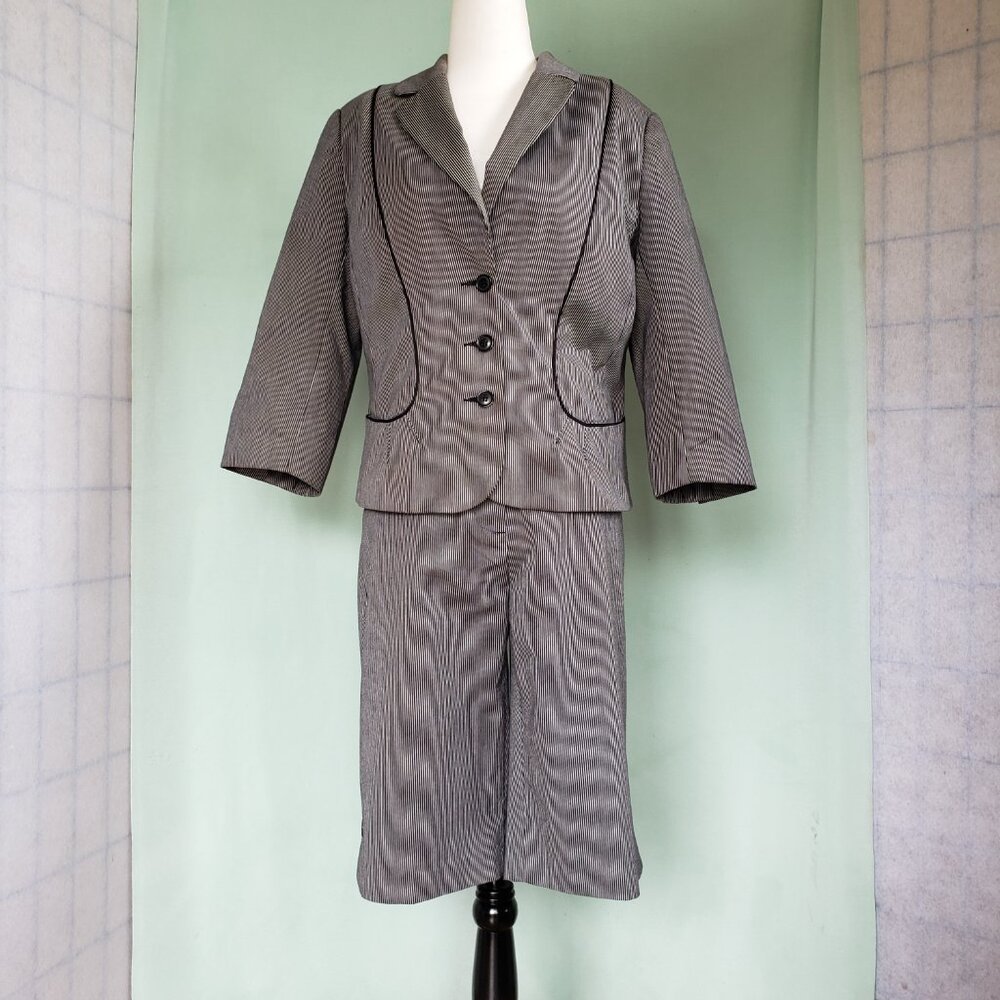2 Pc JESSICA Cotton Bermuda Shorts Pedal Pusher Pinstripe Suit